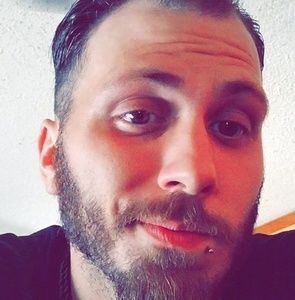 Meet your Posher, Charles